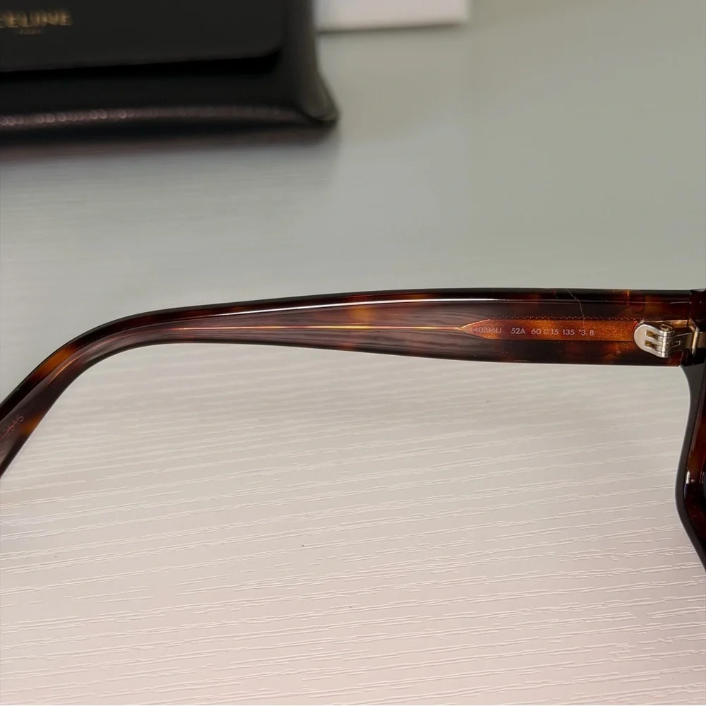 New! Celine Brown Triomphe Sunglasses with Gold Detail, CL40316U 52A, Authentic - Picture 9 of 11